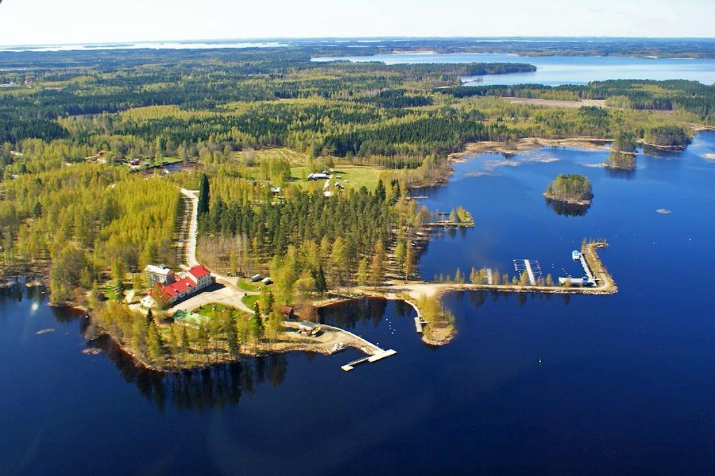 Paksuniemen Majatalo Bed & Breakfast Rääkkylä Bagian luar foto